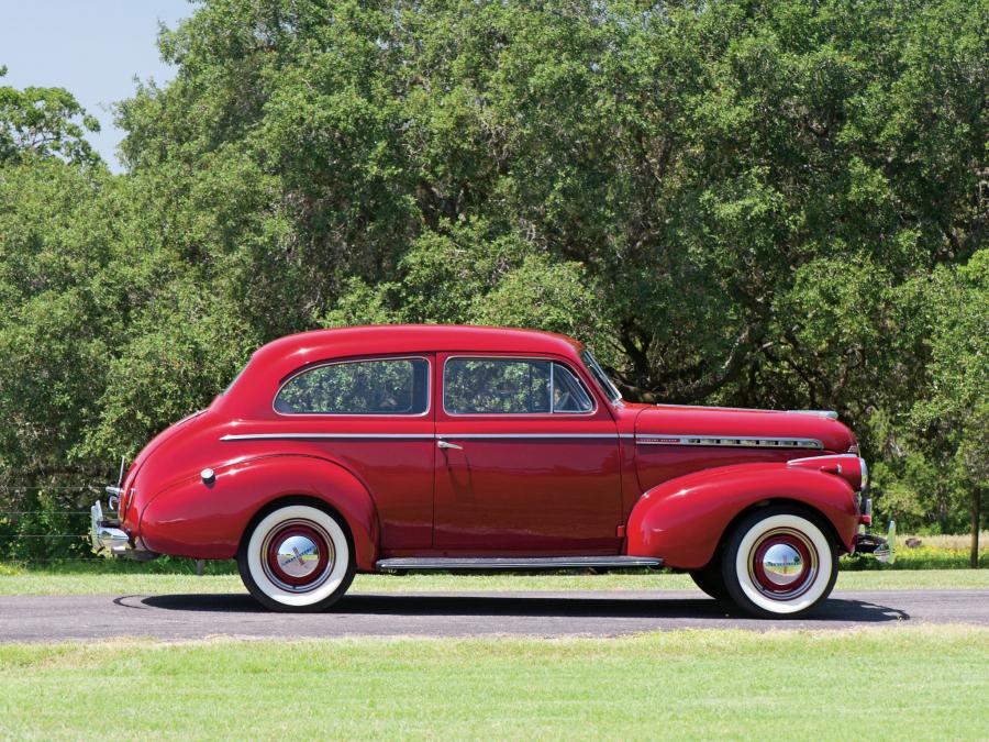  Chevrolet Special DeLuxe Town Sedan 1940 года  (фото 10 из 10)
